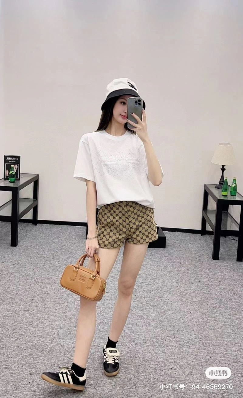 Gucci T-Shirts Bold 128479
