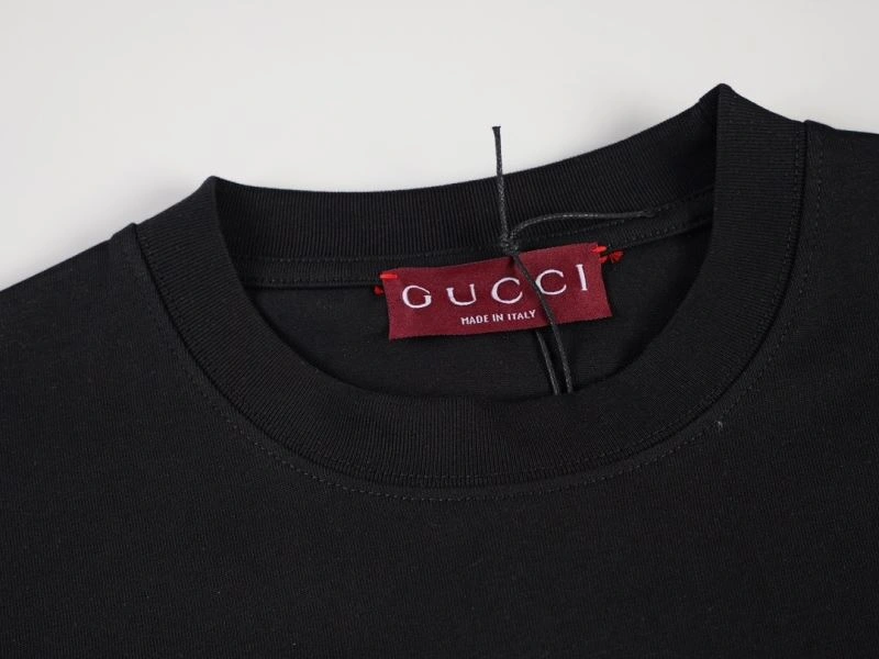 Gucci T-Shirts Fashionable 128468