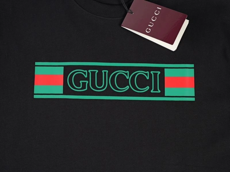 Gucci T-Shirts Fashionable 128468