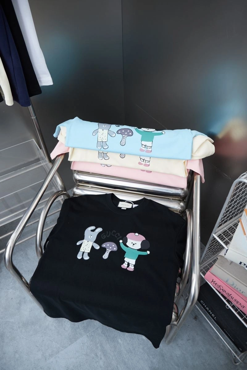 Gucci T-Shirts Flexible 128471