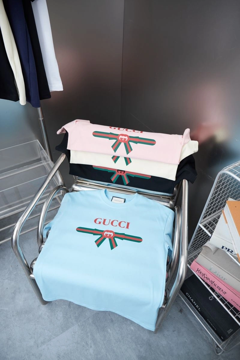 Gucci T-Shirts Modern 128455