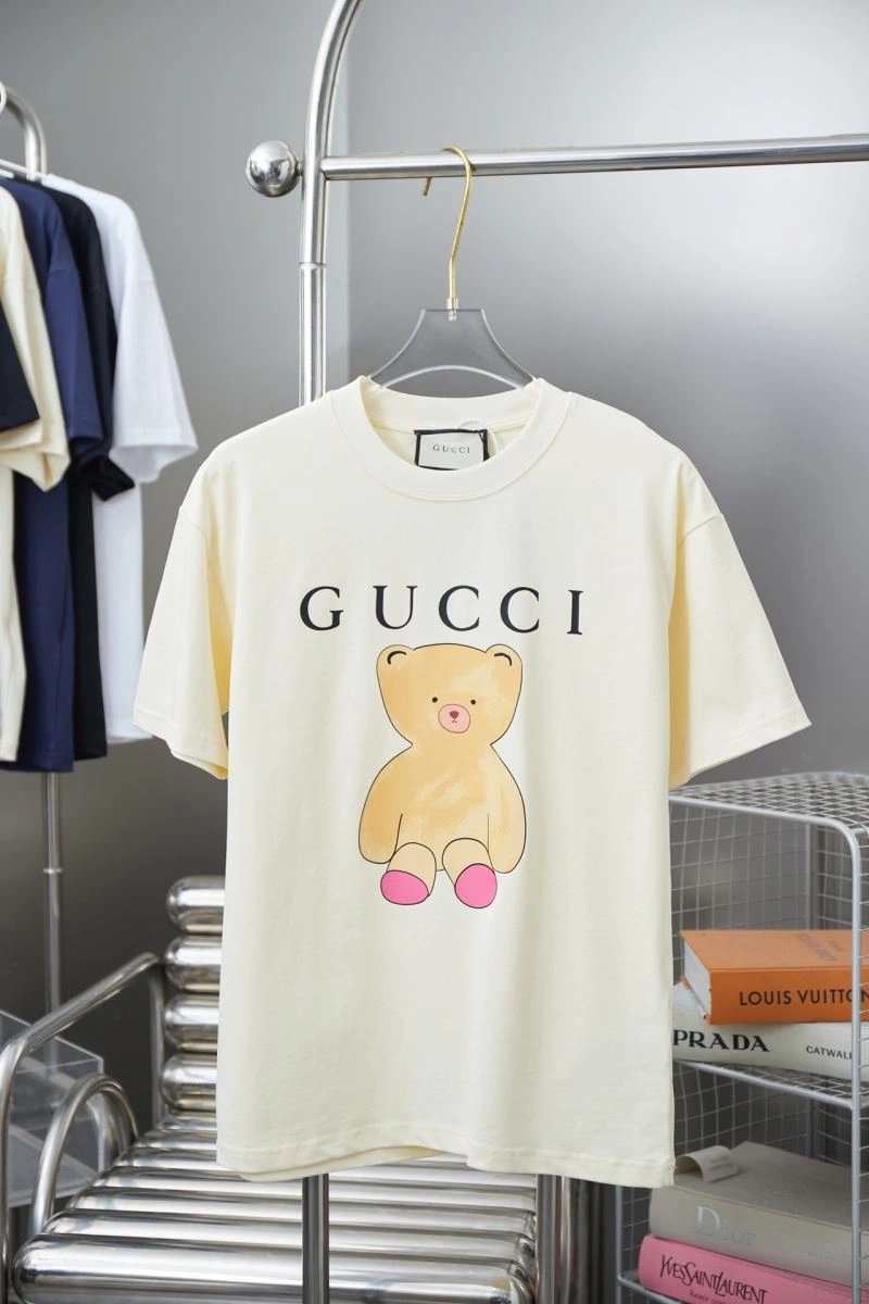 Breathable Gucci T-Shirts 128465