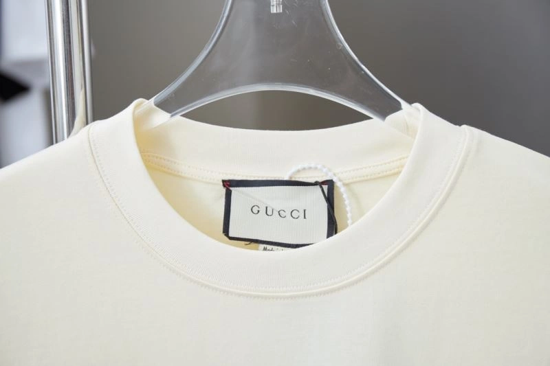 Breathable Gucci T-Shirts 128465