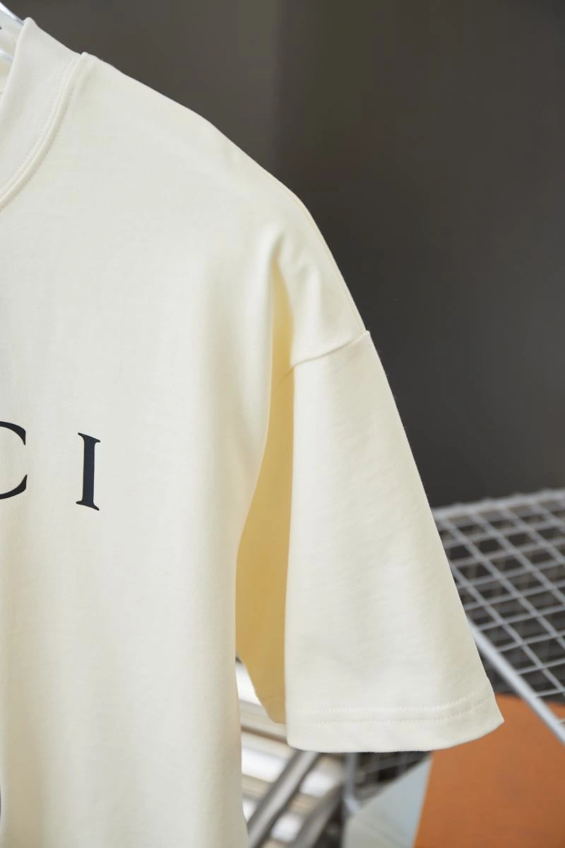 Breathable Gucci T-Shirts 128465