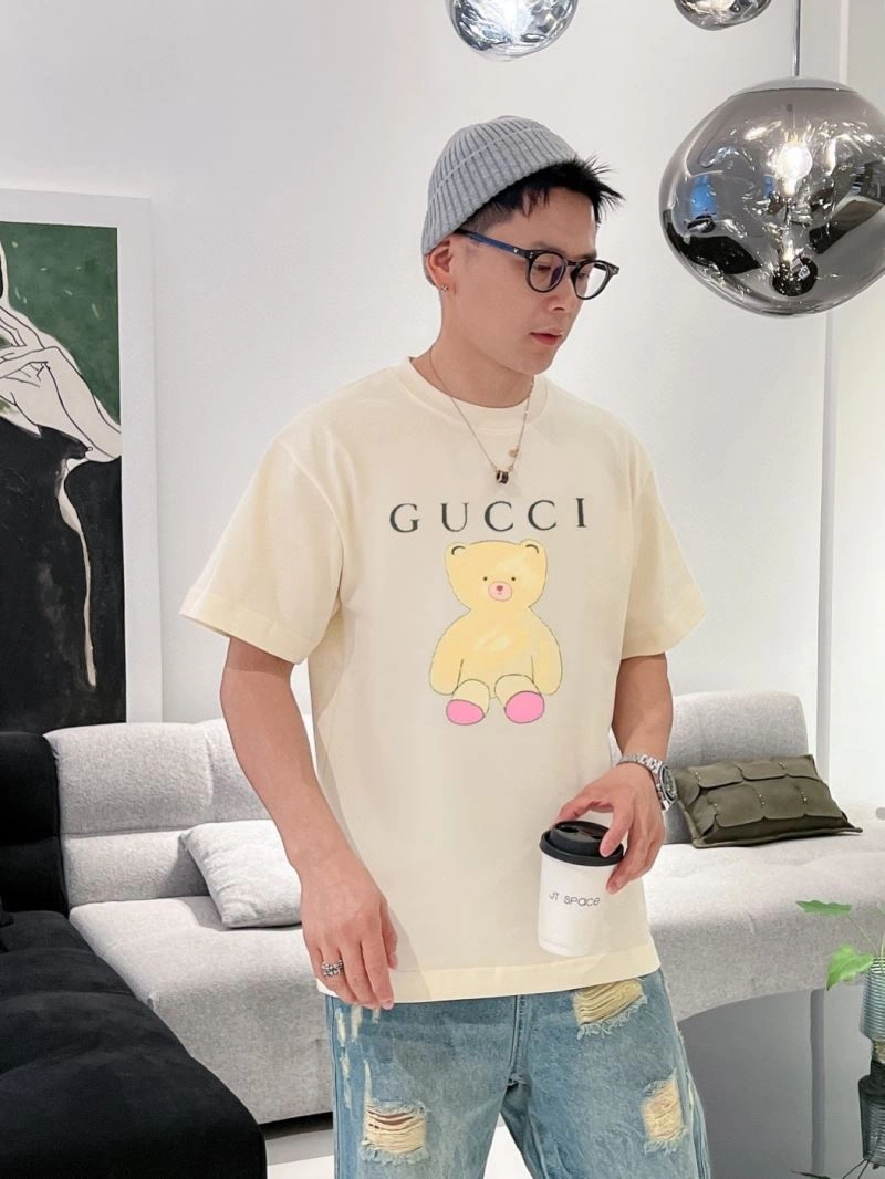 Breathable Gucci T-Shirts 128465