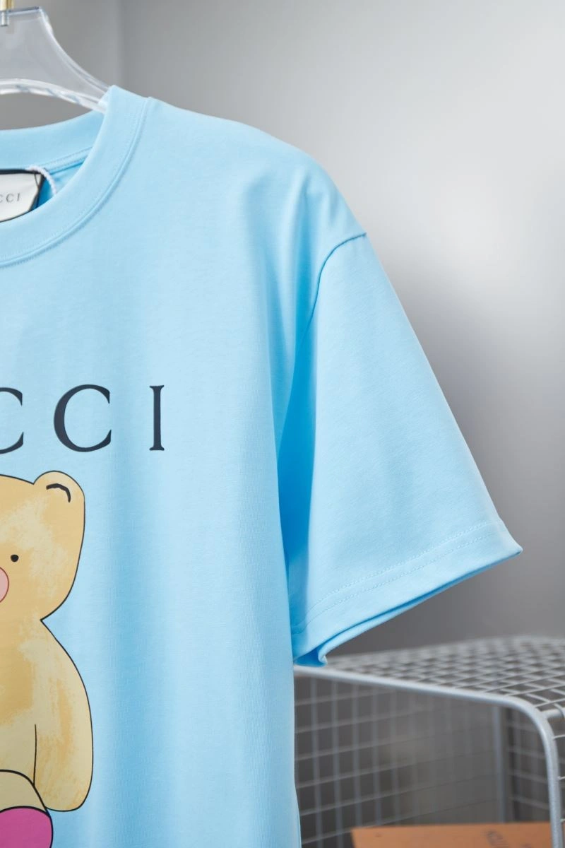 Elegant Gucci T-Shirts 128448