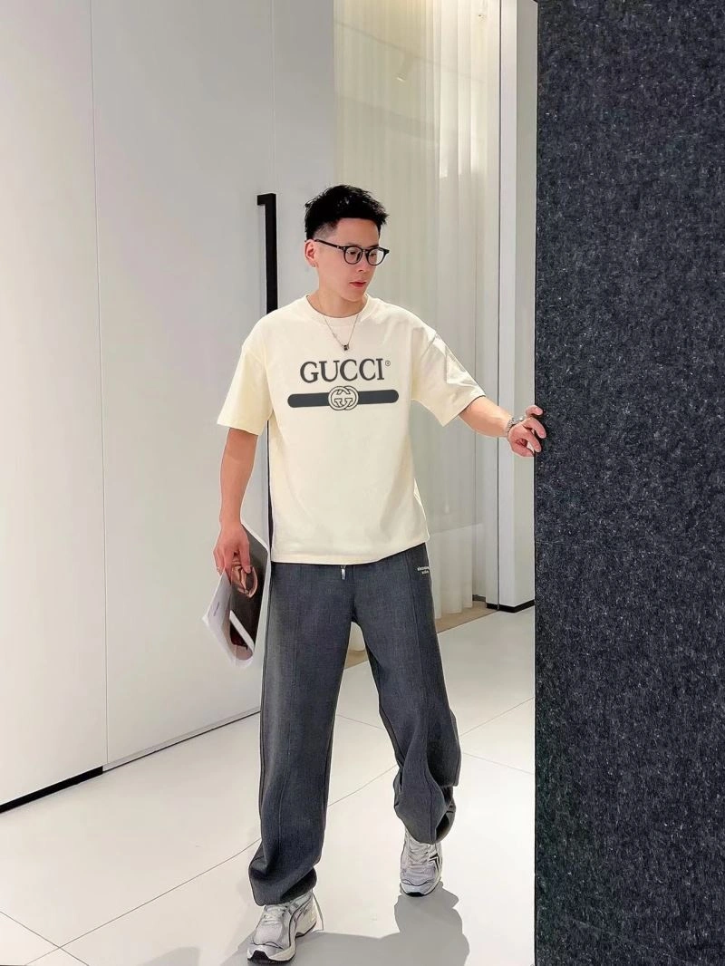 Gucci T-Shirts SmoothTexture 128460