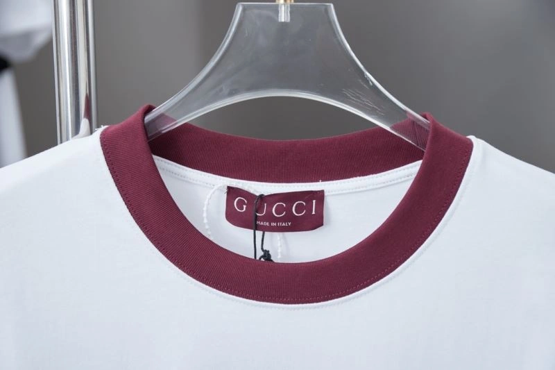 Gucci T-Shirts TimelessDesign 128476