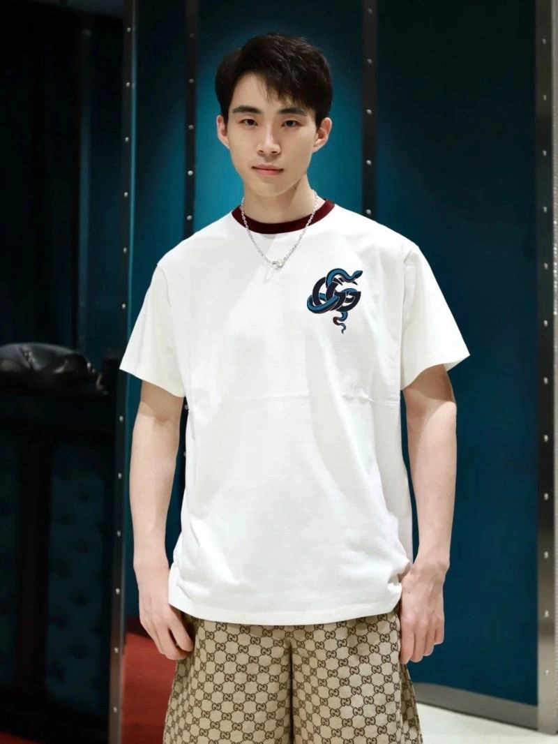 Gucci T-Shirts TimelessDesign 128476