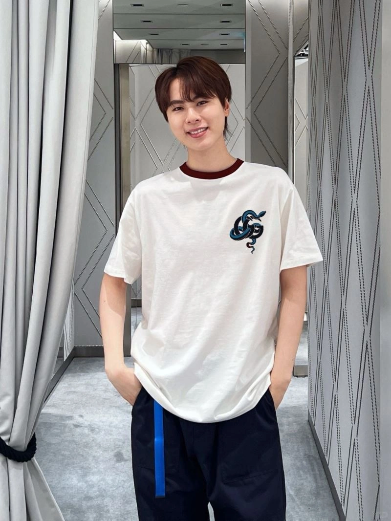 Gucci T-Shirts TimelessDesign 128476