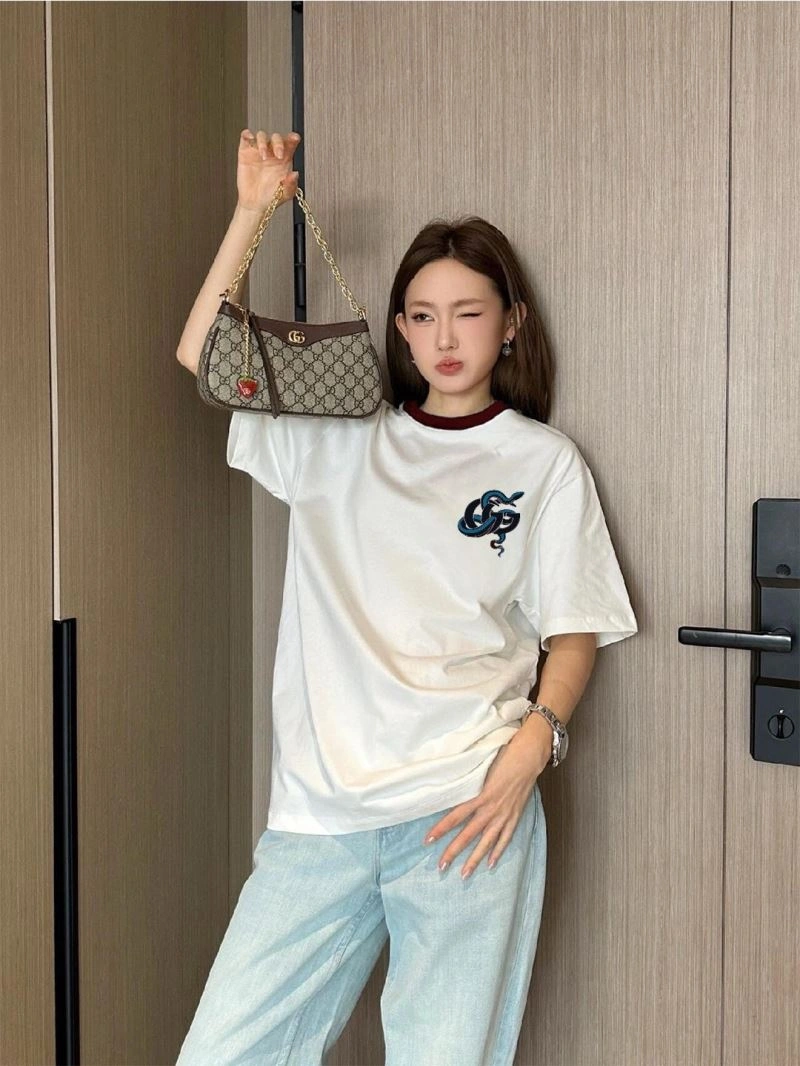 Gucci T-Shirts TimelessDesign 128476