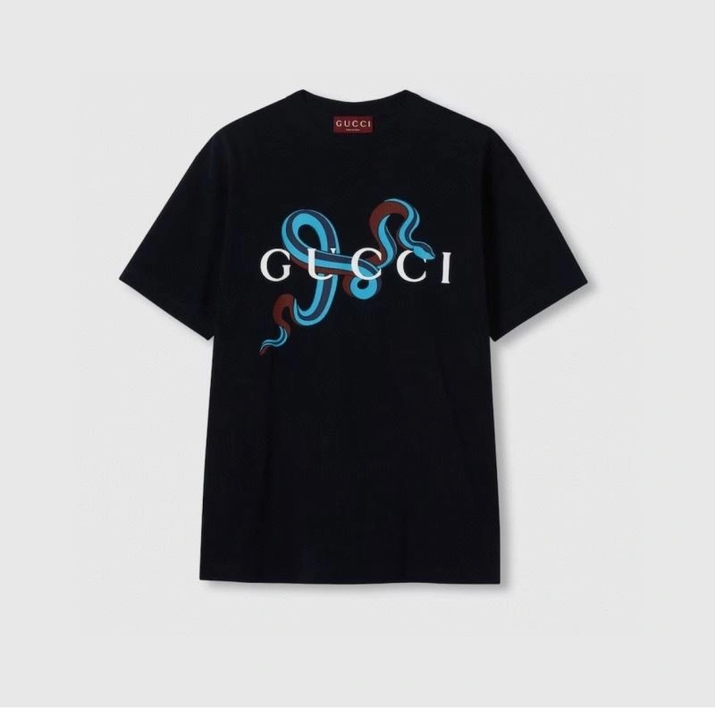 Bold Gucci T-Shirts 128474