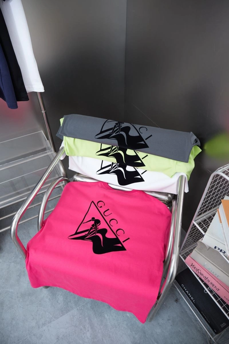 Resilient Gucci T-Shirts 128446