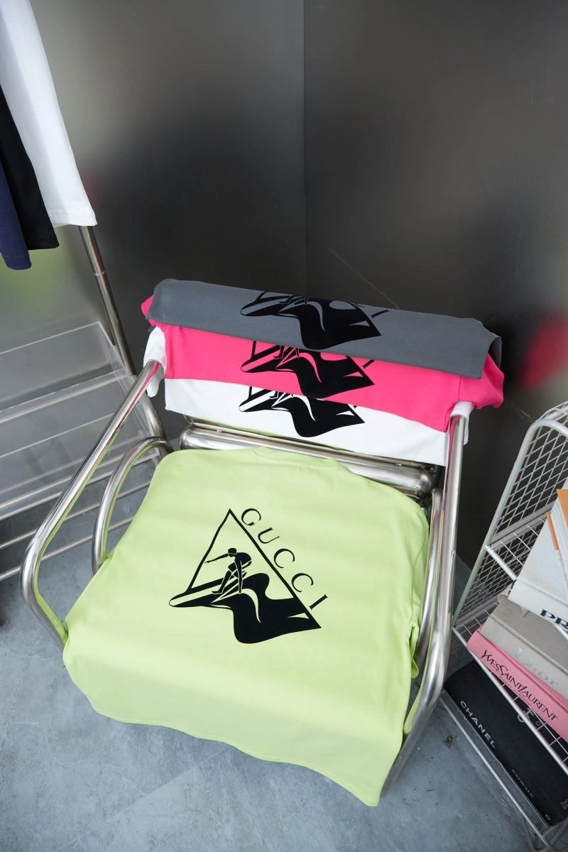 Gucci T-Shirts UrbanStyle 128454