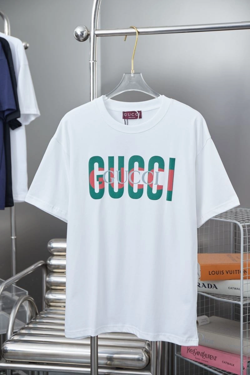 Sleek Gucci T-Shirts 128443