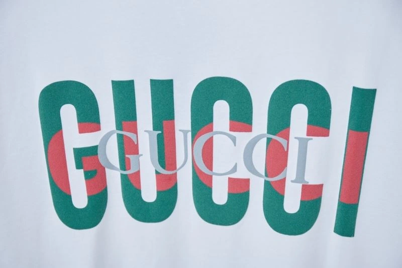 Sleek Gucci T-Shirts 128443