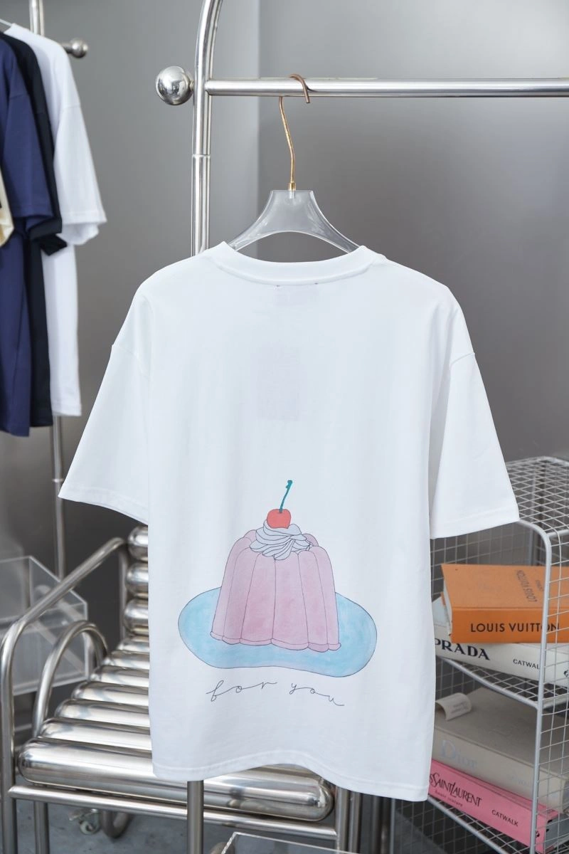 Trendsetting Gucci T-Shirts 128438