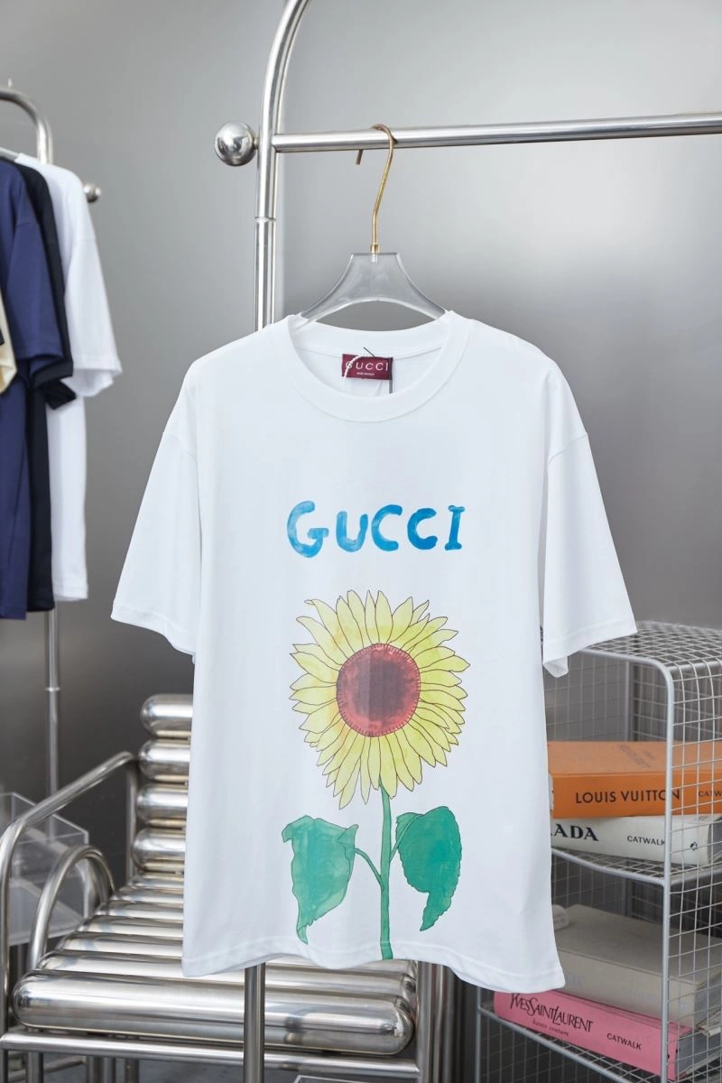 Gucci T-Shirts Lightweight 128435
