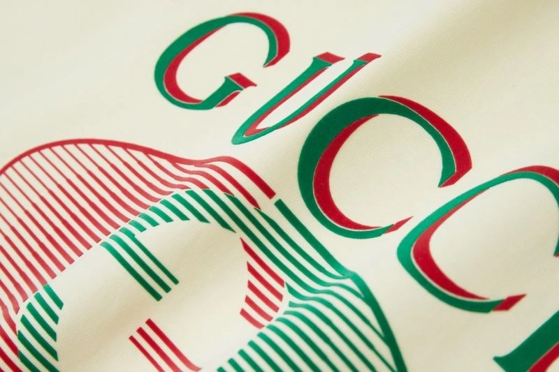 Gucci T-Shirts Comfortable 128417