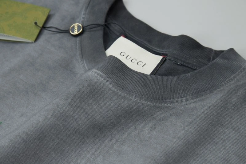 Gucci T-Shirts Breathable 128424