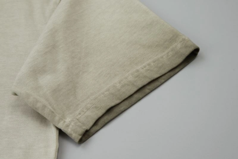 Seasonal Gucci T-Shirts 128408