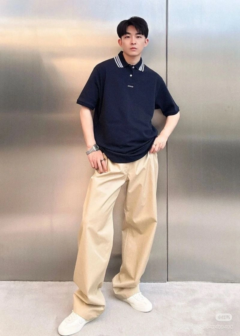 Modern Gucci T-Shirts 128395