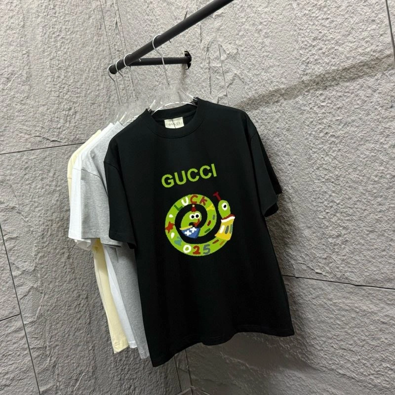 Gucci T-Shirts Durable 128368
