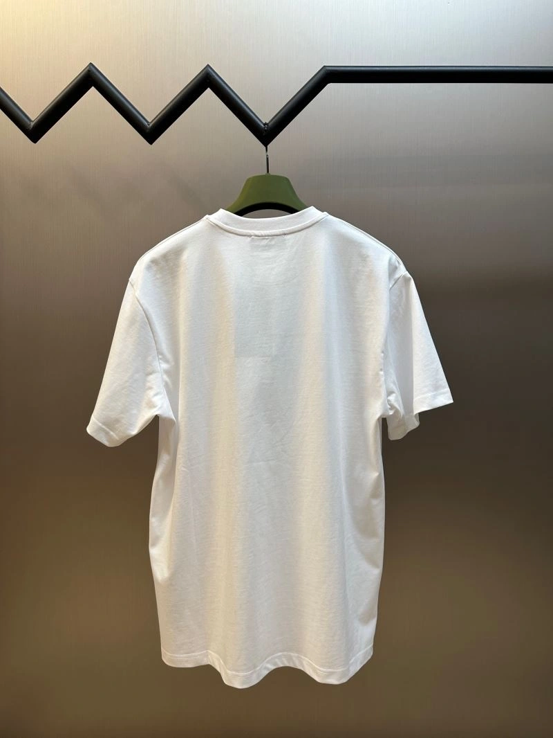Gucci T-Shirts Comfortable 128355