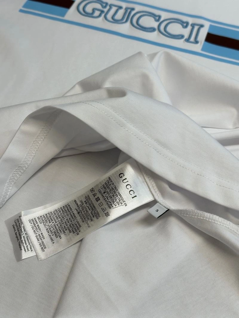 Gucci T-Shirts Comfortable 128355