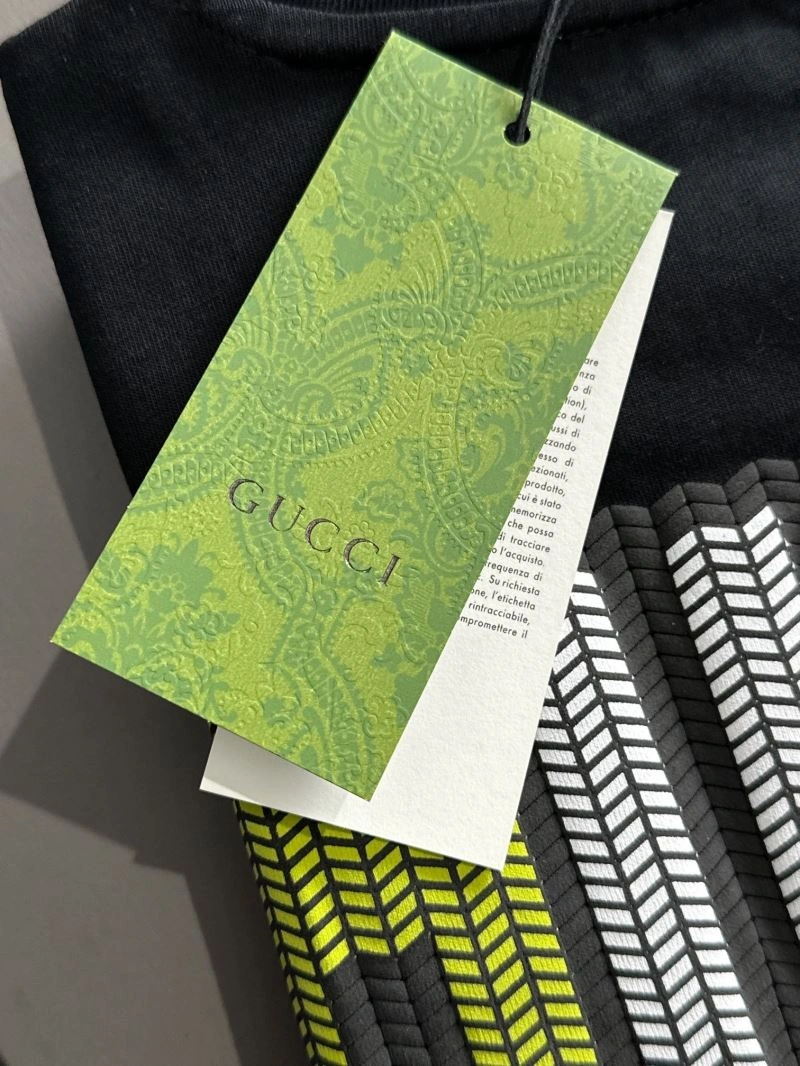 Gucci T-Shirts Elegant 128345