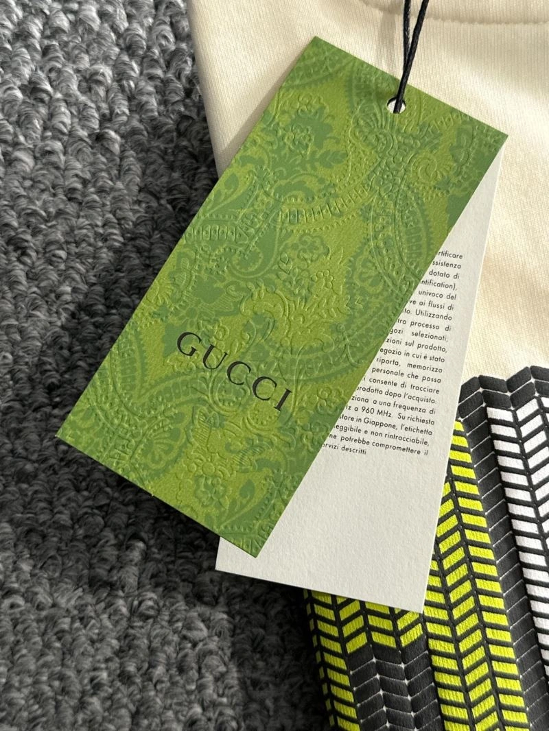 Durable Gucci T-Shirts 128341