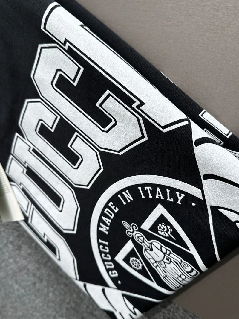 Timeless Gucci T-Shirts 128340