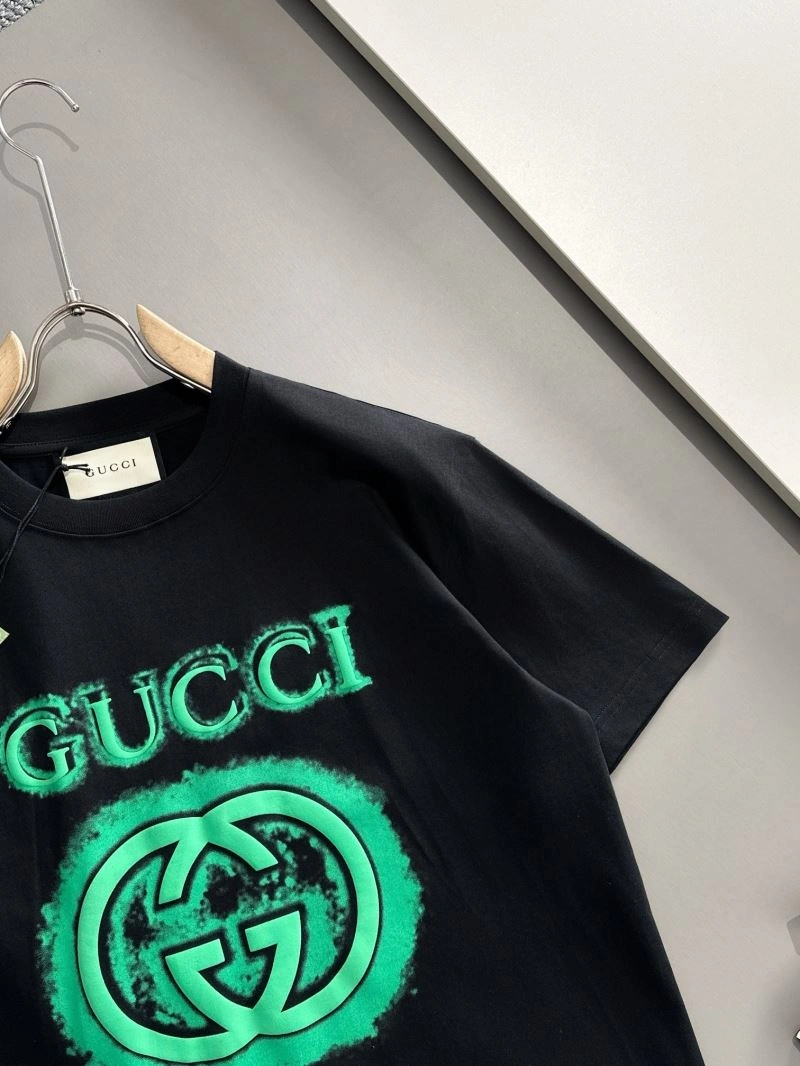 Gucci T-Shirts Modern 128335