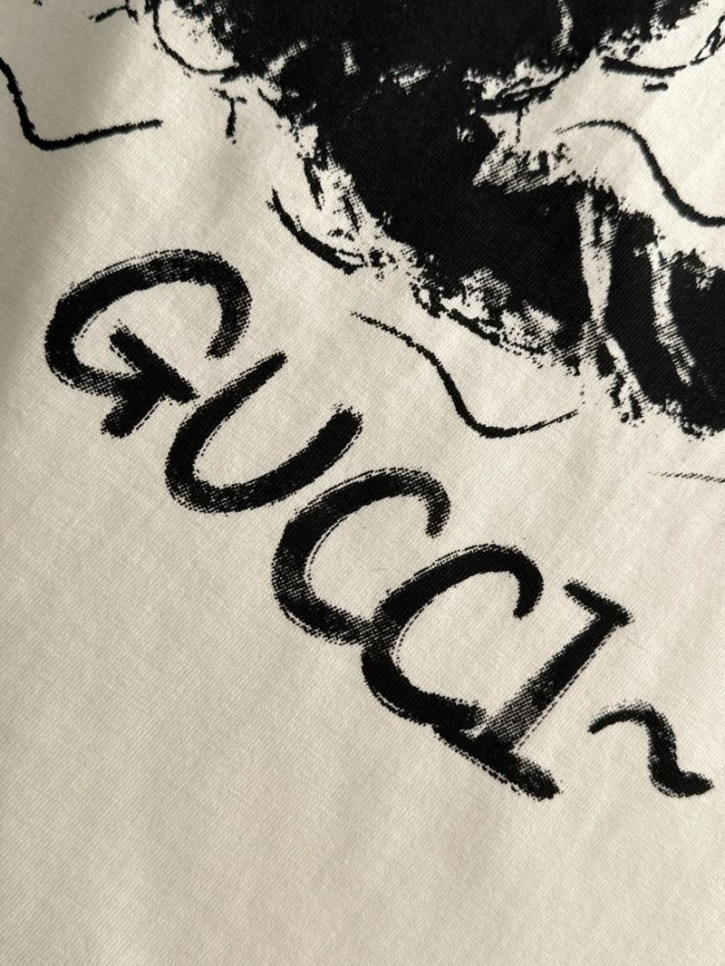 EyeCatching Gucci T-Shirts 128338
