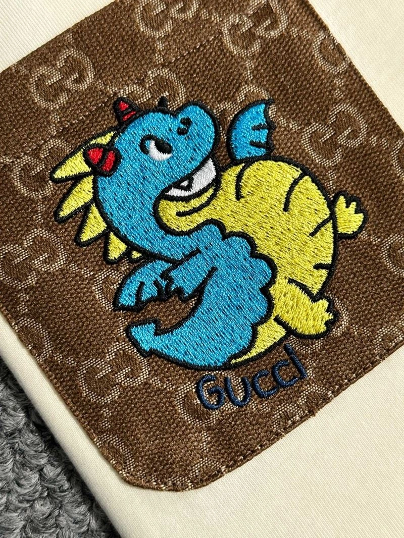 Gucci T-Shirts Comfortable 128322
