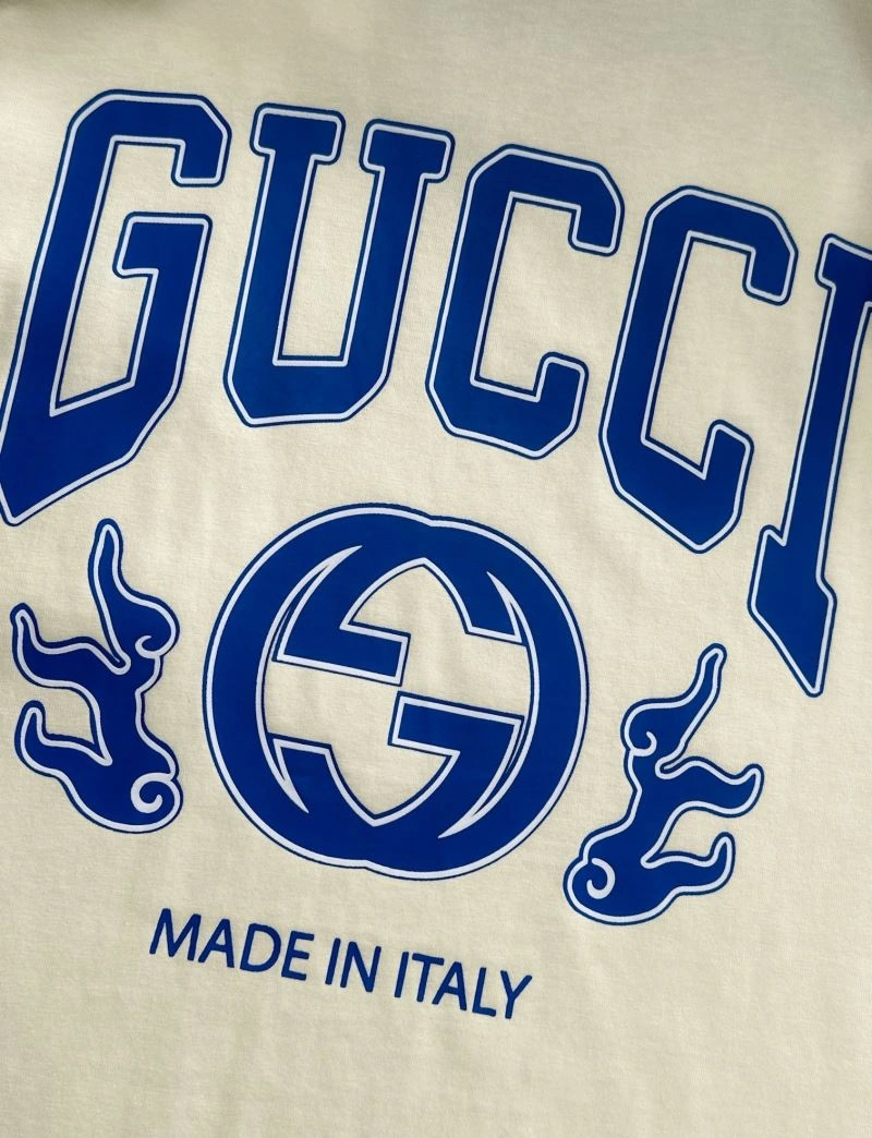 Gucci T-Shirts Comfortable 128322