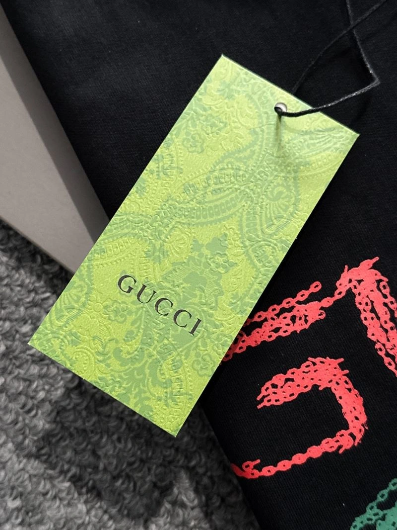 Versatile Gucci T-Shirts 128323