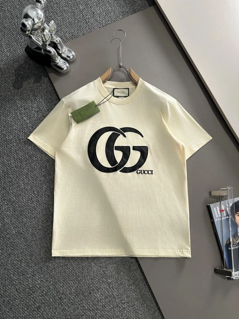 ComfortFit Gucci T-Shirts 128315