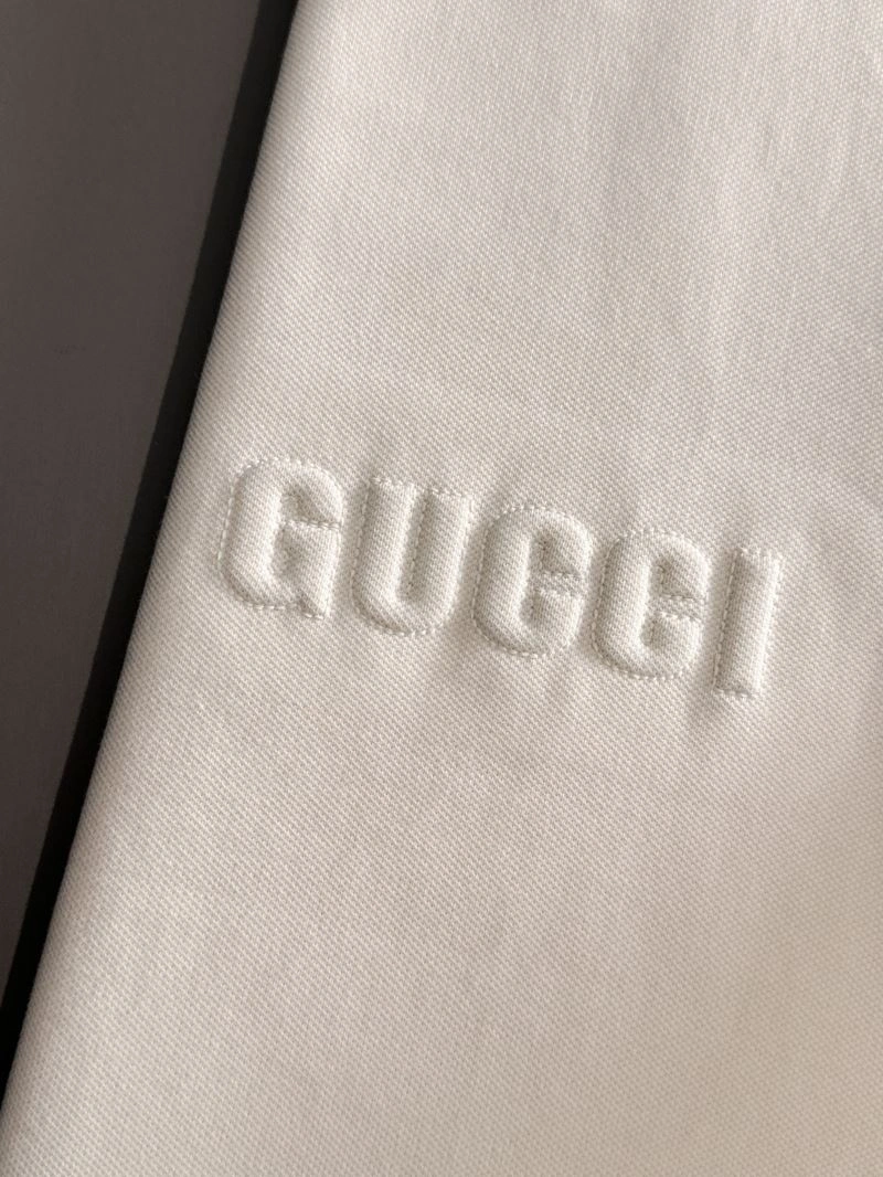 Fashionable Gucci T-Shirts 128309
