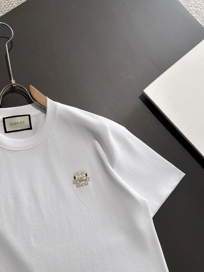 Gucci T-Shirts TimelessDesign 128302