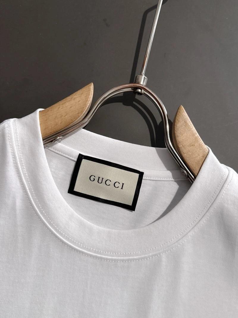 Gucci T-Shirts TimelessDesign 128302