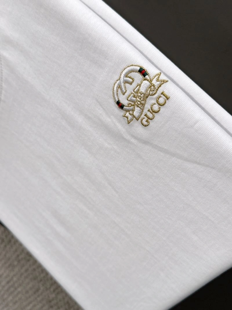 Gucci T-Shirts TimelessDesign 128302