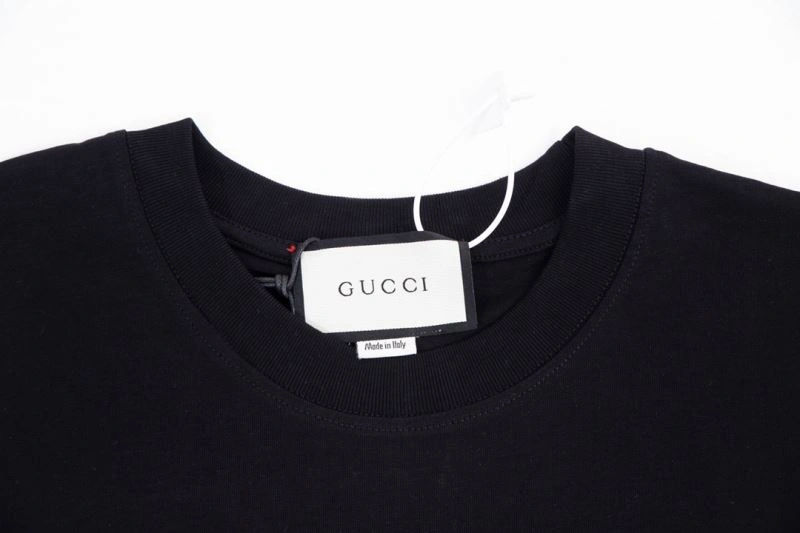 Gucci T-Shirts Versatile 128272