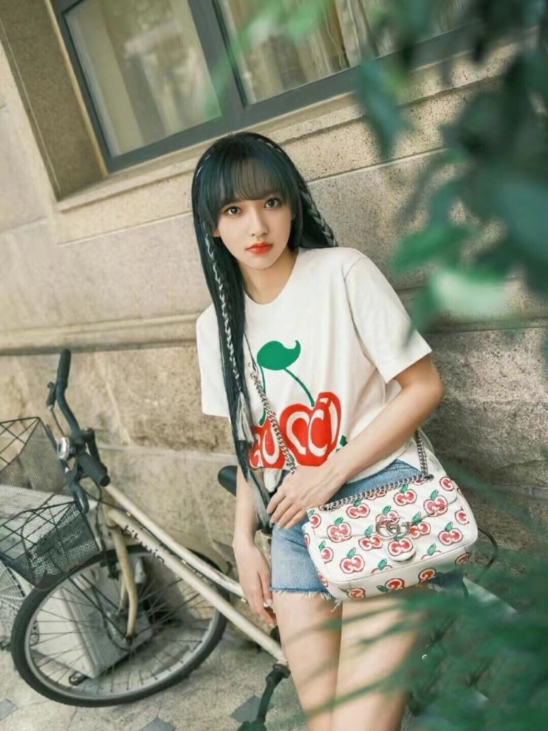 Trendsetting Gucci T-Shirts 128271
