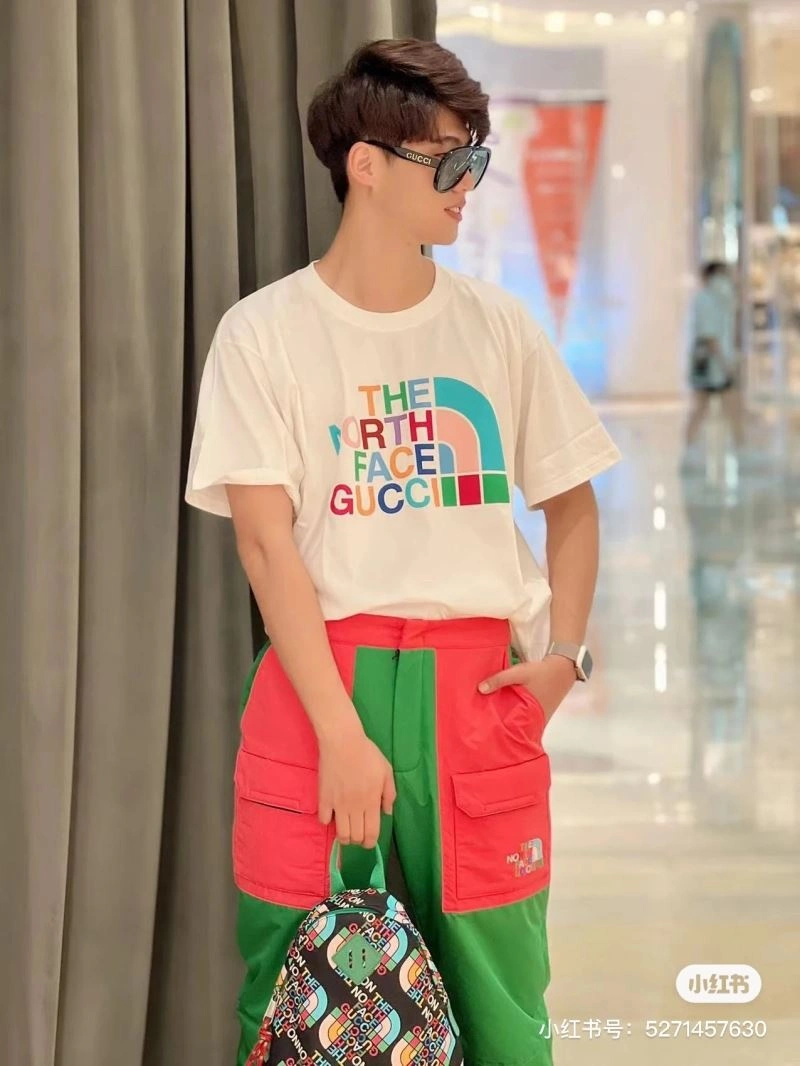 WellDesigned Gucci T-Shirts 128266