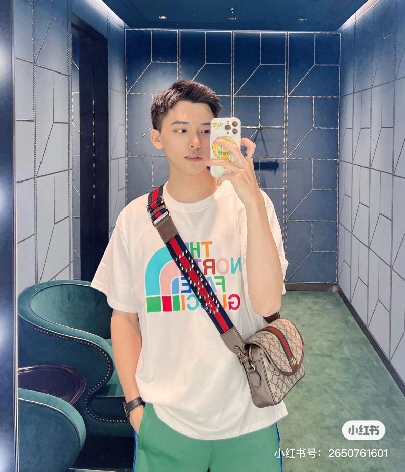 WellDesigned Gucci T-Shirts 128266