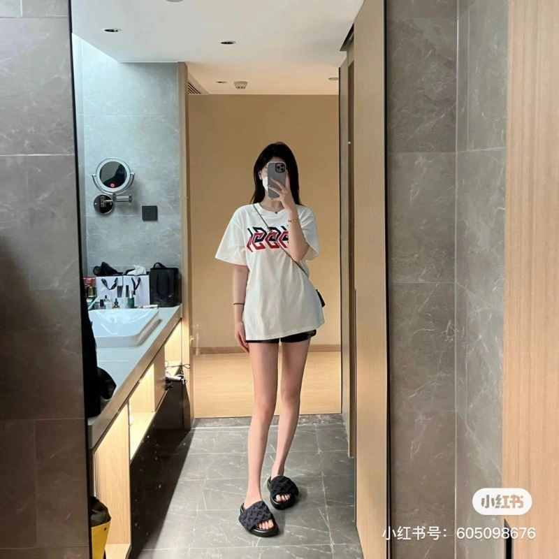 Gucci T-Shirts Soft 128269