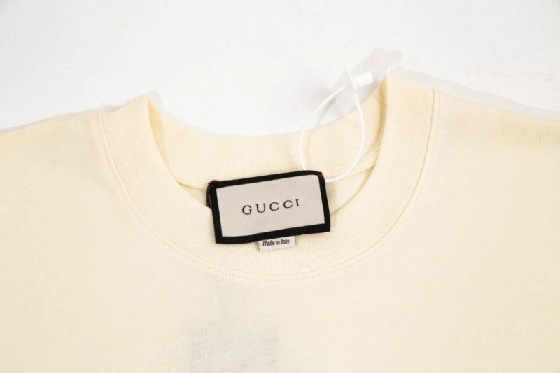 Packable Gucci T-Shirts 128263