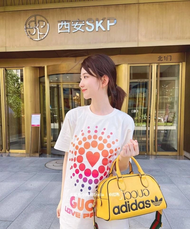 Packable Gucci T-Shirts 128263