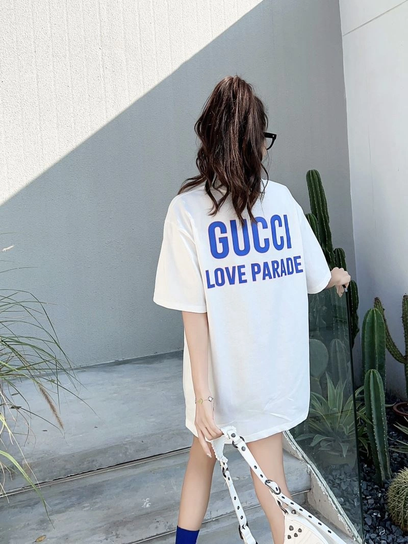 Gucci T-Shirts Lightweight 128256